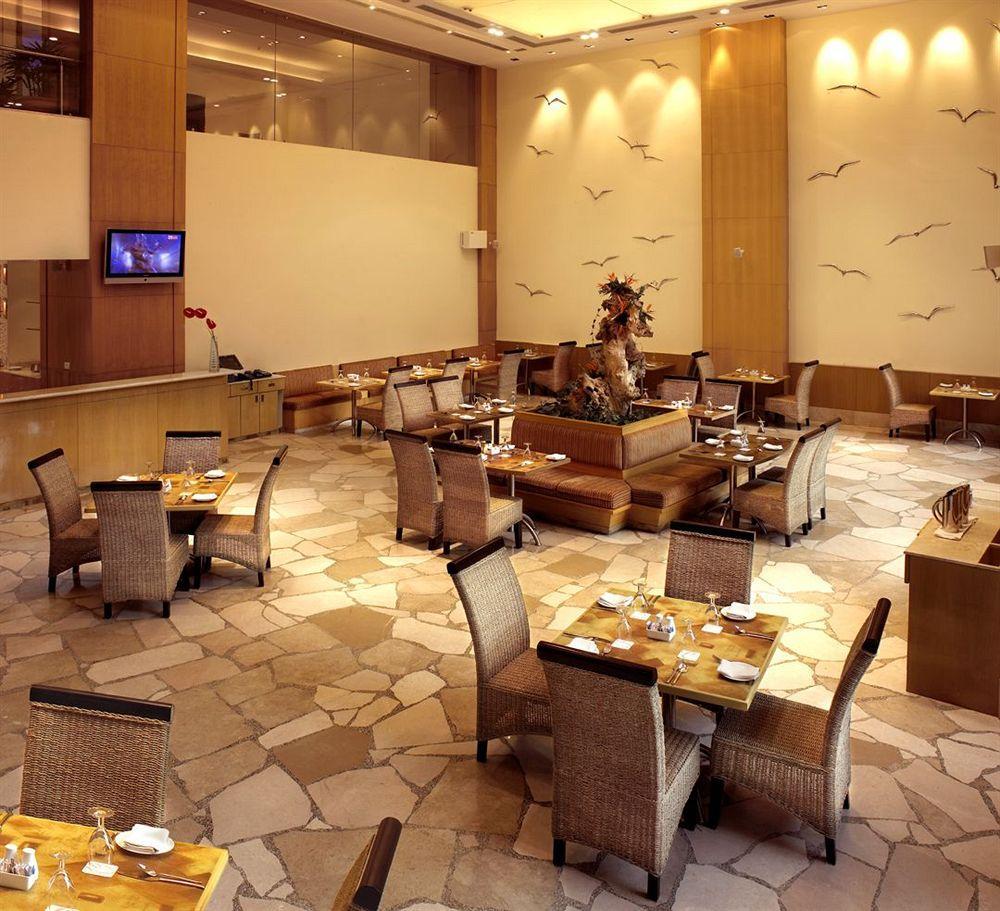 The Chancery Pavilion Bangalore Restoran gambar