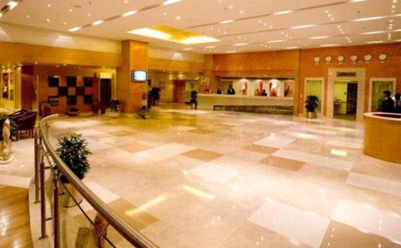 The Chancery Pavilion Bangalore Dalaman gambar